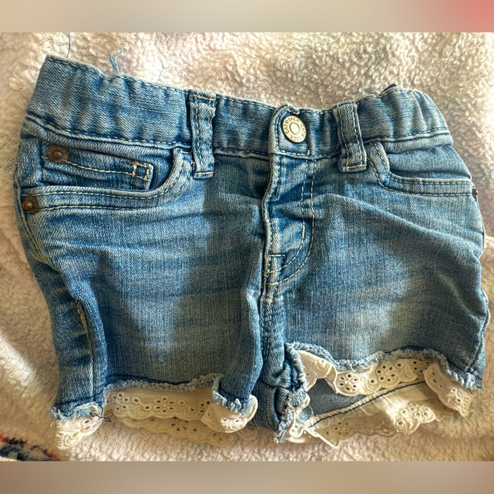 3/$20 Cat & Jack 18 month shorts